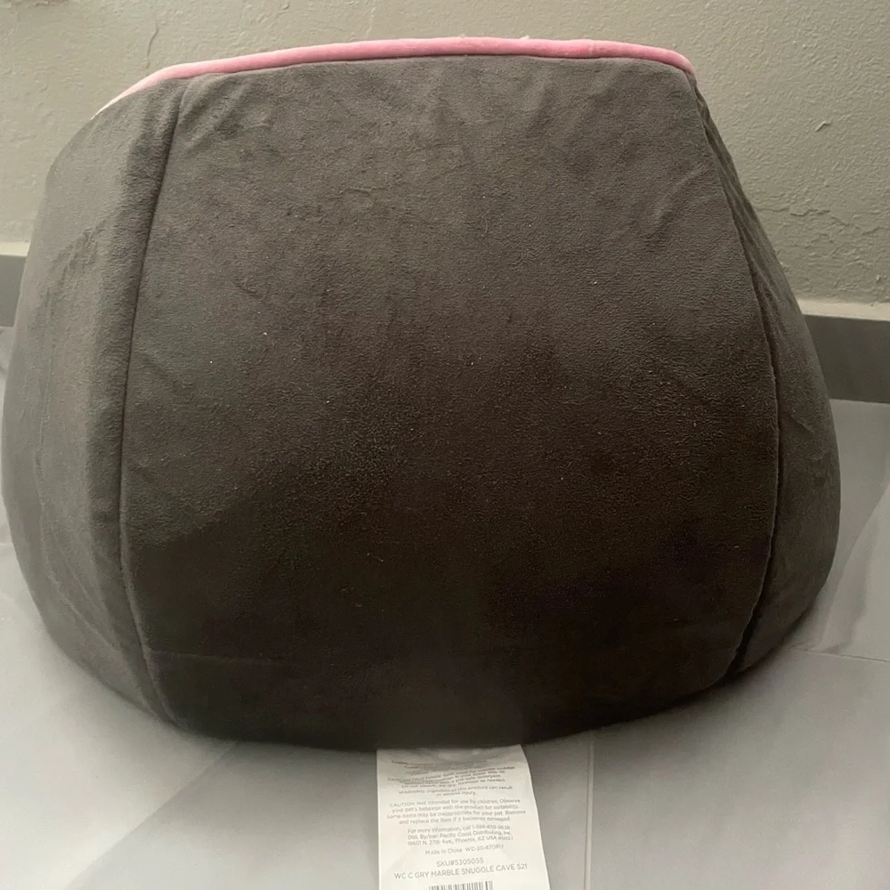 Whisker City Cat Bed